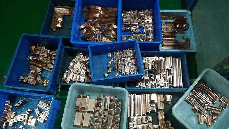 模具制造厂加工精度等级标准：精准掌控，品质保证**