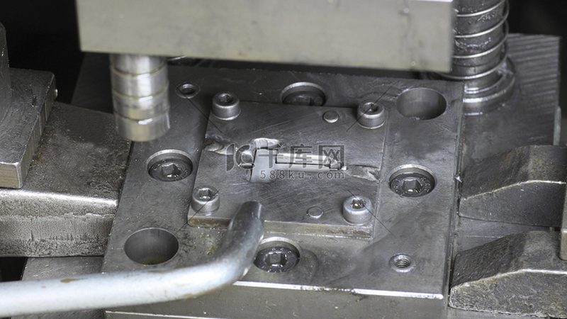 揭秘成都模具配件市场：十大品牌背后的技术秘密