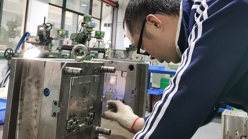 新能源汽车模具定制，如何精准匹配需求？**